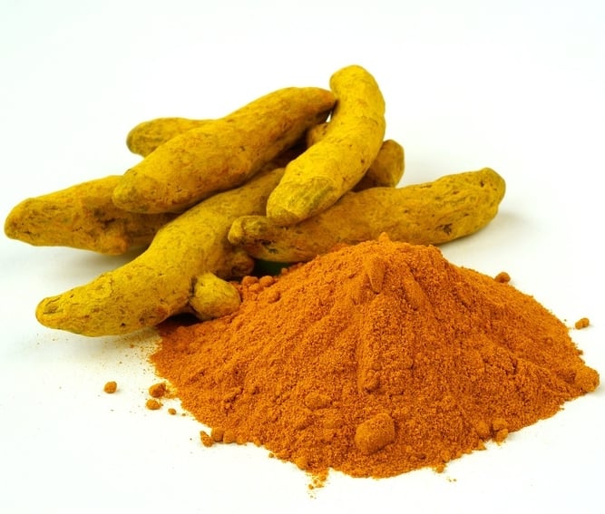کورکومین رنگ زرد مایع حلال در آب Curcumin